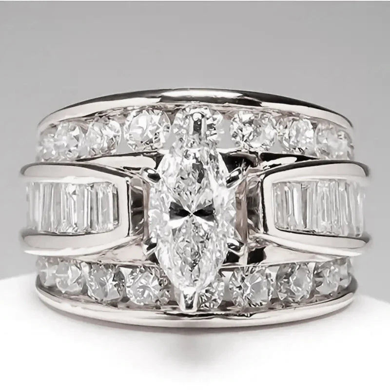 Anillo Corte Marquesa - Lujo para Aniversario